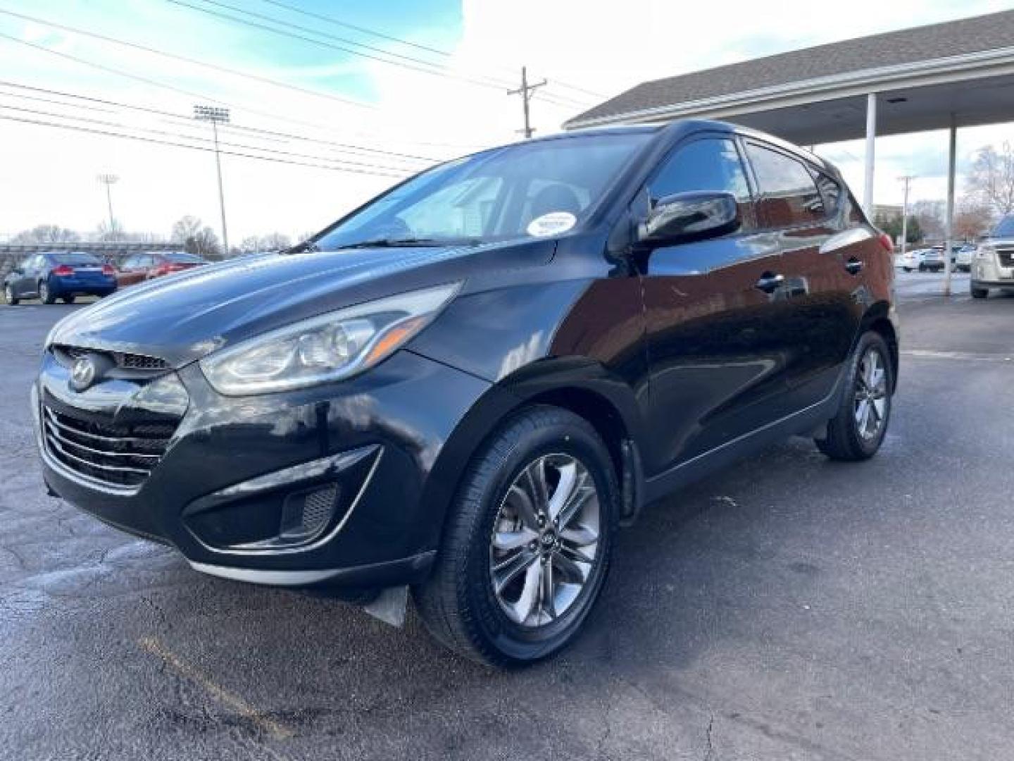 2014 Black Hyundai Tucson GL Auto AWD (KM8JTCAF0EU) with an 2.0L L4 DOHC 16V engine, 6-Speed Automatic transmission, located at 4508 South Dixie Dr, Moraine, OH, 45439, (937) 908-9800, 39.689976, -84.218452 - Photo#1