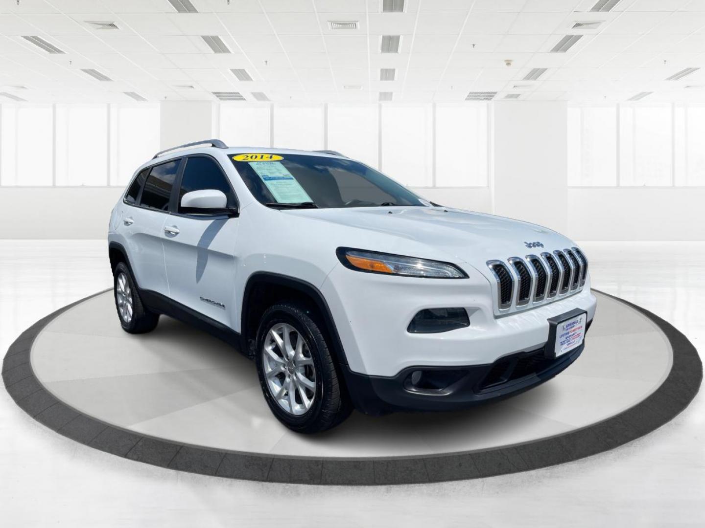 2014 Bright White Clearcoat Jeep Cherokee (1C4PJLCB2EW) with an 2.4L L4 DOHC 16V engine, 9-Speed Automatic transmission, located at 1951 S Dayton Lakeview Rd., New Carlisle, OH, 45344, (937) 908-9800, 39.890999, -84.050255 - Photo#0