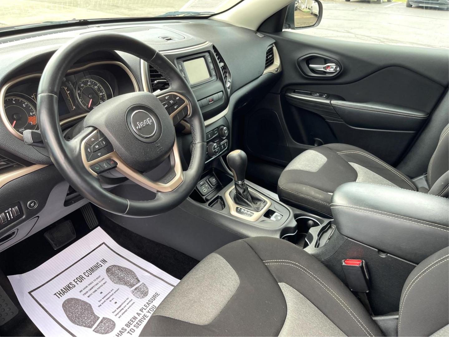 2014 Dp Cherry Red Crystal PC Jeep Cherokee Latitude FWD (1C4PJLCB4EW) with an 2.4L L4 DOHC 16V engine, 9-Speed Automatic transmission, located at 1230 East Main St, Xenia, OH, 45385, (937) 908-9800, 39.688026, -83.910172 - Photo#8