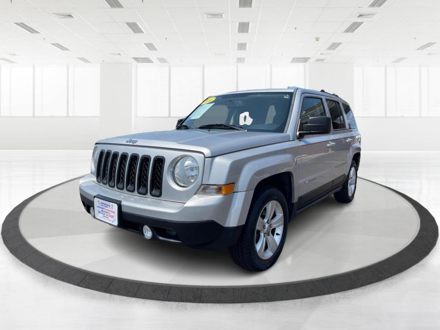 2014 Bright Silver Metallic CC Jeep Patriot (1C4NJPFA5ED) with an 2.0L L4 DOHC 16V engine, located at 1951 S Dayton Lakeview Rd., New Carlisle, OH, 45344, (937) 908-9800, 39.890999, -84.050255 - Photo#7