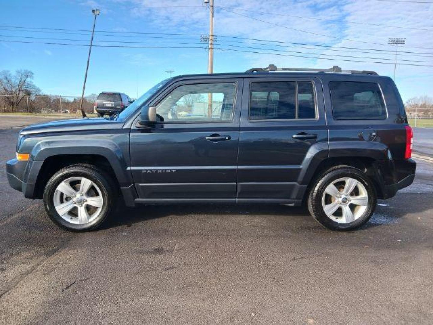 2014 Mineral Gray Metallic CC Jeep Patriot Limited 2WD (1C4NJPCB1ED) with an 2.4L L4 DOHC 16V engine, located at 880 E. National Road, Vandalia, OH, 45377, (937) 908-9800, 39.891918, -84.183594 - Photo#3