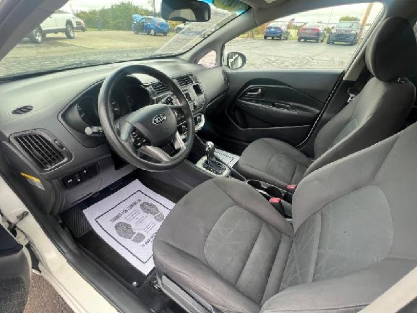 2014 Clear White Kia Rio5 LX (KNADM5A31E6) with an 1.6L L4 DOHC 16V engine, located at 880 E. National Road, Vandalia, OH, 45377, (937) 908-9800, 39.891918, -84.183594 - Photo#6