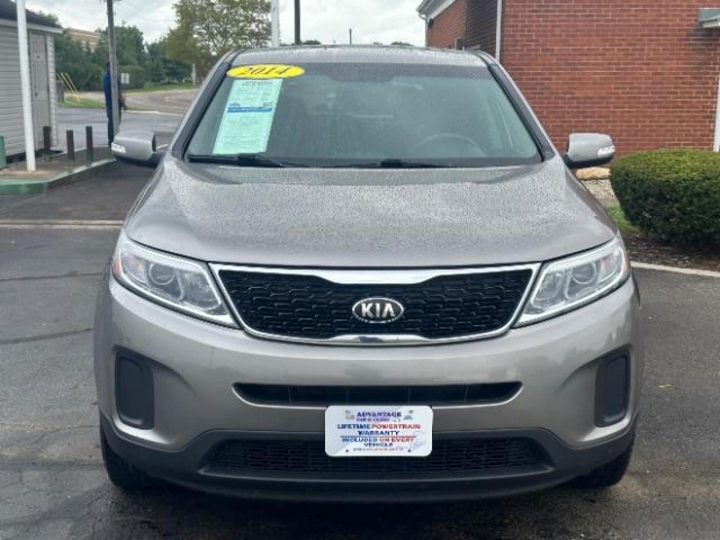 2014 Gray Kia Sorento LX 2WD (5XYKT3A63EG) with an 2.4L L4 DOHC 16V engine, 6-Speed Automatic transmission, located at 1099 N County Rd 25A, Troy, OH, 45373, (937) 908-9800, 40.057079, -84.212883 - Photo#1