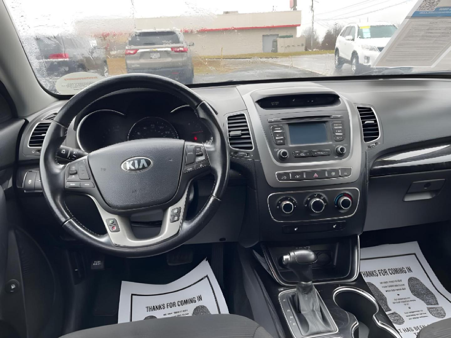 2014 Silver Kia Sorento (5XYKTCA60EG) with an 2.4L L4 DOHC 16V engine, 6-Speed Automatic transmission, located at 401 Woodman Dr, Riverside, OH, 45431, (937) 908-9800, 39.760899, -84.123421 - Photo#6