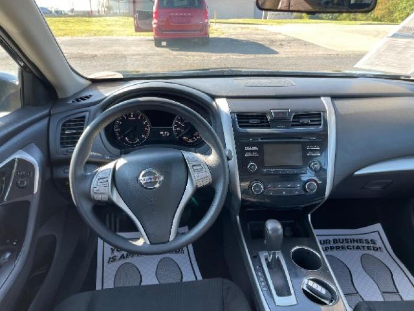 2014 Super Black Nissan Altima 2.5 S (1N4AL3AP9EC) with an 2.5L L4 DOHC 16V engine, Continuously Variable Transmission transmission, located at 880 E. National Road, Vandalia, OH, 45377, (937) 908-9800, 39.891918, -84.183594 - Photo#7