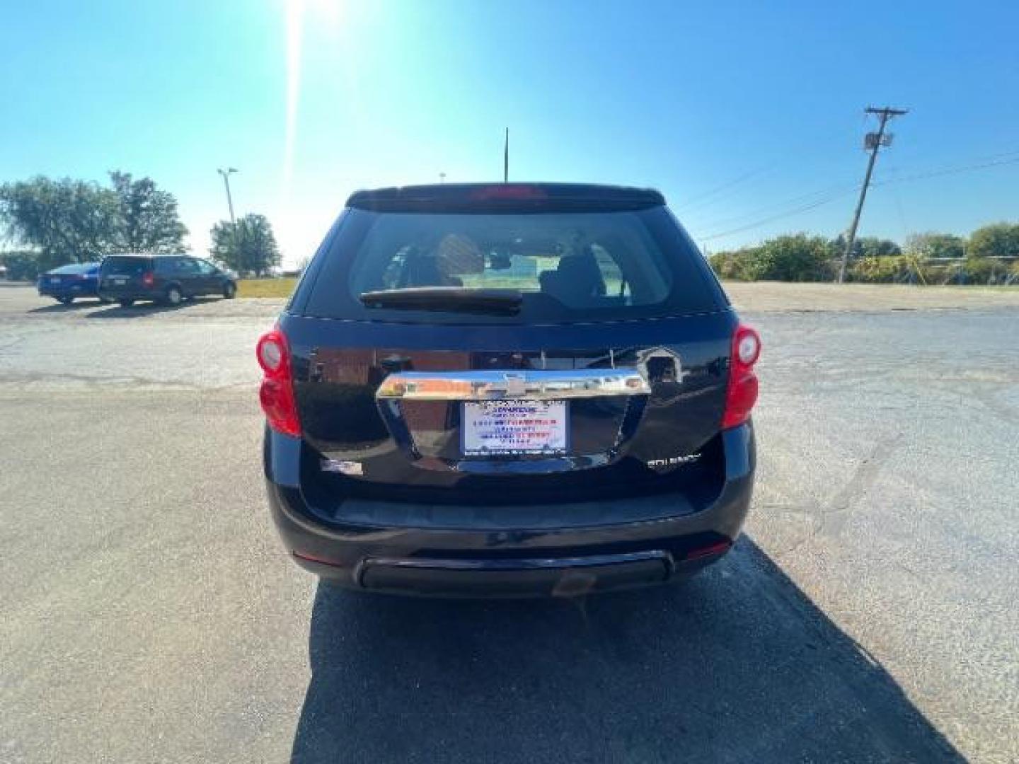 2015 Blue Velvet Metallic Chevrolet Equinox LS 2WD (2GNALAEK6F1) with an 2.4L L4 DOHC 16V FFV engine, 6-Speed Automatic transmission, located at 1099 N County Rd 25A, Troy, OH, 45373, (937) 908-9800, 40.057079, -84.212883 - Photo#4