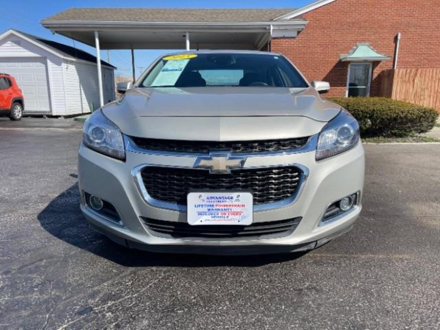 2015 Champagne Silver Metallic Chevrolet Malibu 2LTZ (1G11G5SX9FF) with an 2.0L L4 DOHC 16V engine, 6-Speed Automatic transmission, located at 1951 S Dayton Lakeview Rd., New Carlisle, OH, 45344, (937) 908-9800, 39.890999, -84.050255 - Photo#4