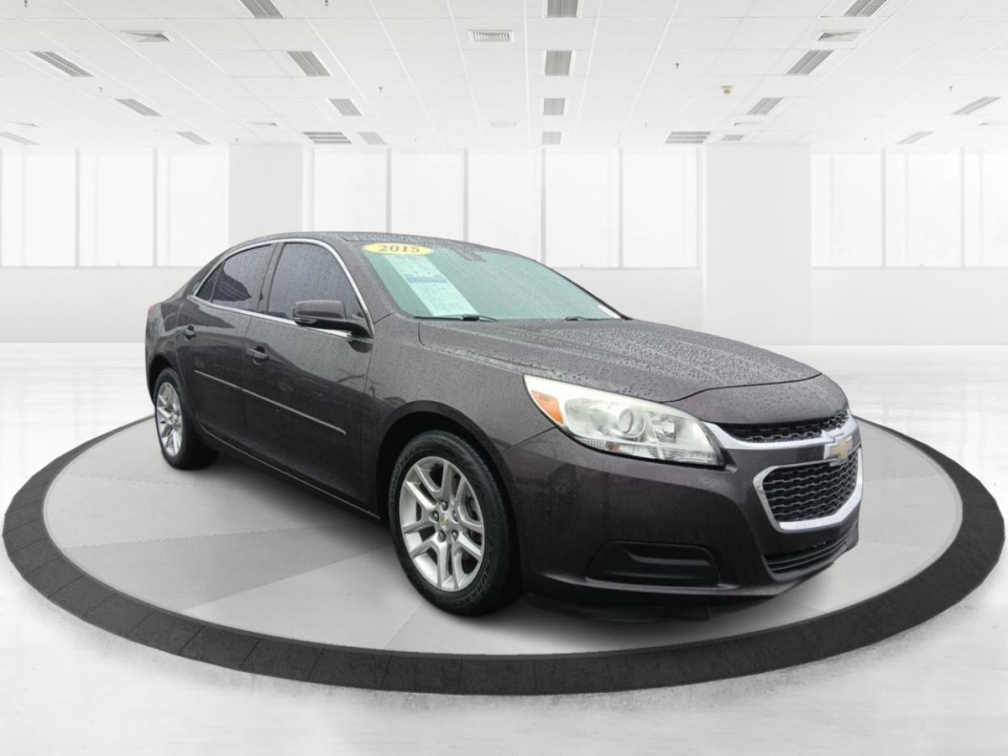 2015 Chevrolet Malibu 1LT (1G11C5SL1FF) with an 2.5L L4 DOHC 16V engine, 6-Speed Automatic transmission, located at 1184 Kauffman Ave, Fairborn, OH, 45324, (937) 908-9800, 39.807072, -84.030914 - 2015 Chevrolet Malibu 1LT - Photo#0