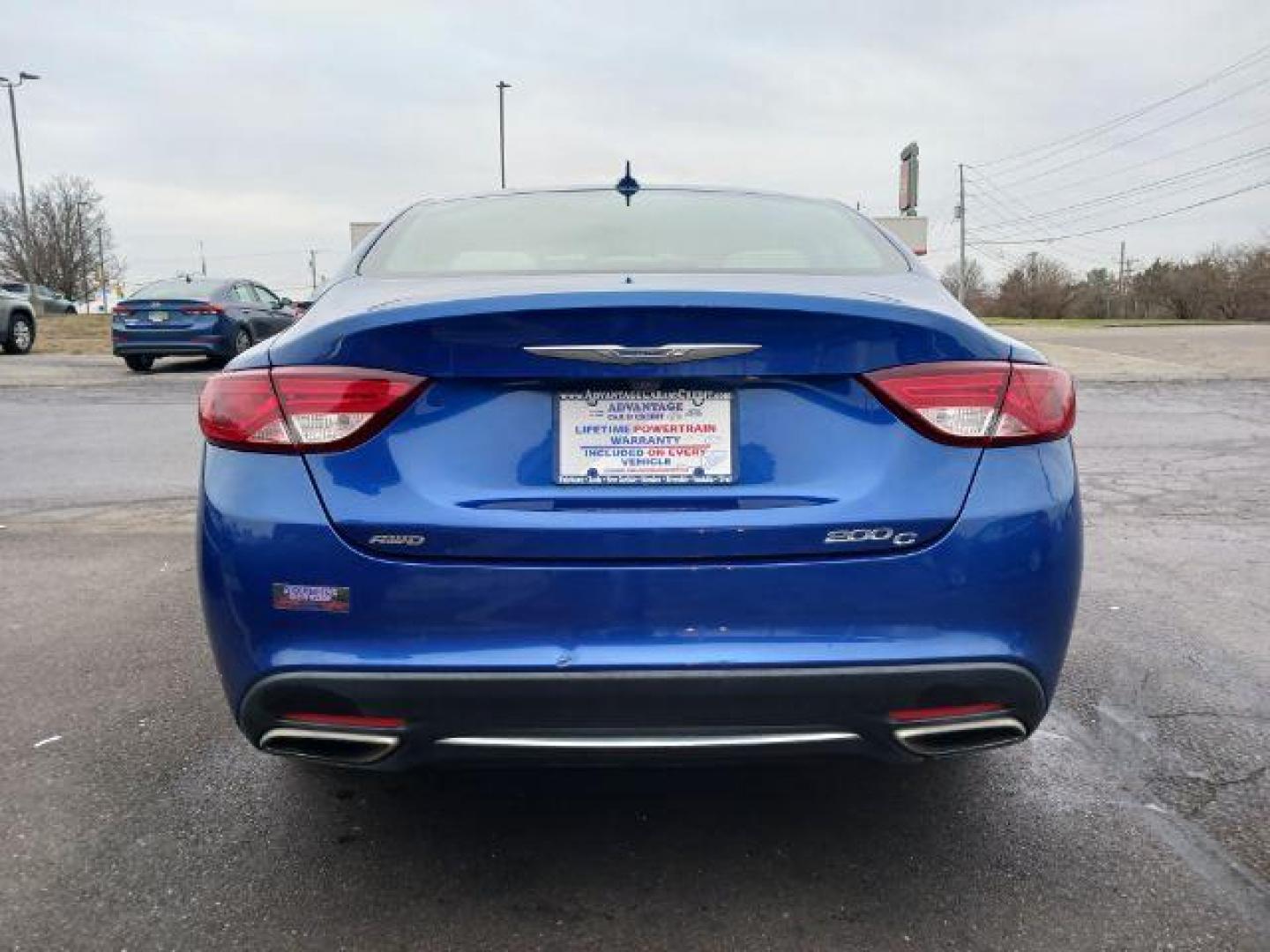 2015 Crystal Blue Pearlcoat Chrysler 200 C AWD (1C3CCCEG7FN) with an 3.6L V6 DOHC 24V FFV engine, 9-Speed Automatic transmission, located at 1184 Kauffman Ave, Fairborn, OH, 45324, (937) 908-9800, 39.807072, -84.030914 - Photo#5