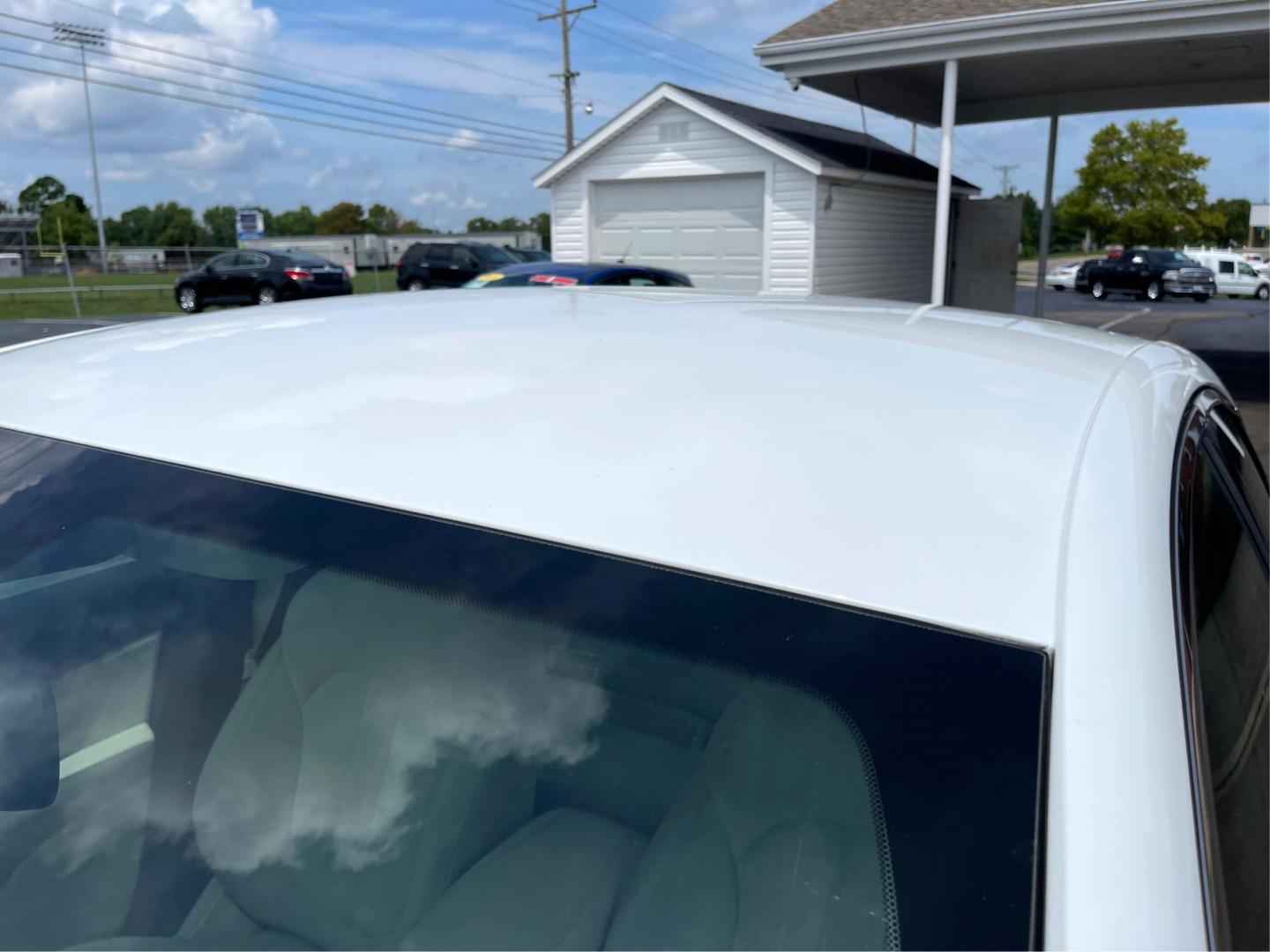 2015 Bright White Clearcoat Chrysler 200 (1C3CCCAB8FN) with an 2.4L L4 DOHC 16V engine, 9-Speed Automatic transmission, located at 1184 Kauffman Ave, Fairborn, OH, 45324, (937) 908-9800, 39.807072, -84.030914 - Photo#11