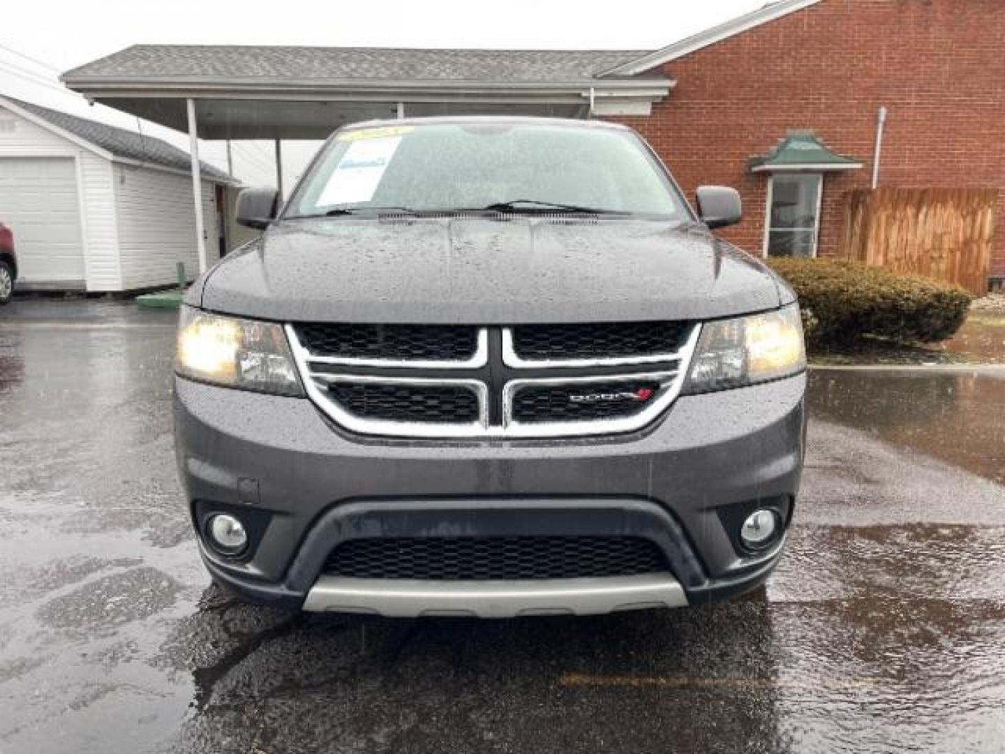 2015 Granite Crystal Met CC Dodge Journey R/T AWD (3C4PDDEG1FT) with an 3.6L V6 DOHC 24V engine, 6-Speed Automatic transmission, located at 401 Woodman Dr, Riverside, OH, 45431, (937) 908-9800, 39.760899, -84.123421 - Photo#4