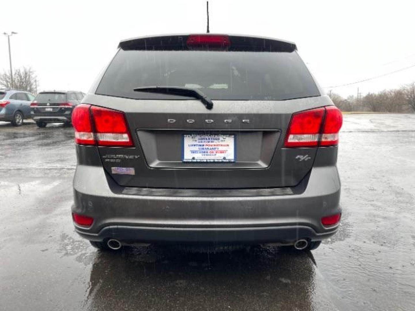 2015 Granite Crystal Met CC Dodge Journey R/T AWD (3C4PDDEG1FT) with an 3.6L V6 DOHC 24V engine, 6-Speed Automatic transmission, located at 401 Woodman Dr, Riverside, OH, 45431, (937) 908-9800, 39.760899, -84.123421 - Photo#5