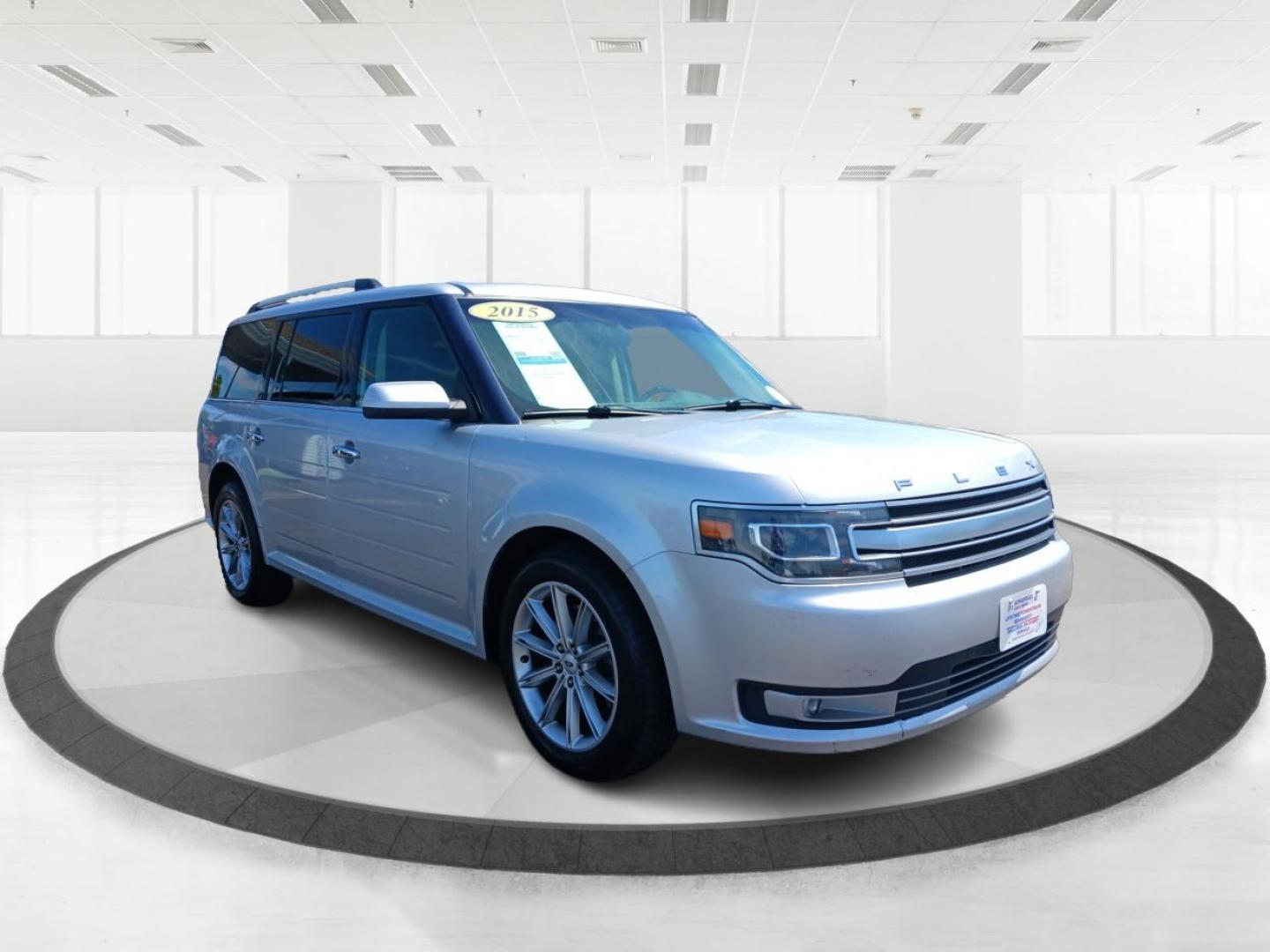 2015 Ingot Silver Metallic Ford Flex (2FMHK6D82FB) with an 3.5L V6 DOHC 24V engine, 6-Speed Automatic Overdrive transmission, located at 1099 N County Rd 25A, Troy, OH, 45373, (937) 908-9800, 40.057079, -84.212883 - Photo#0