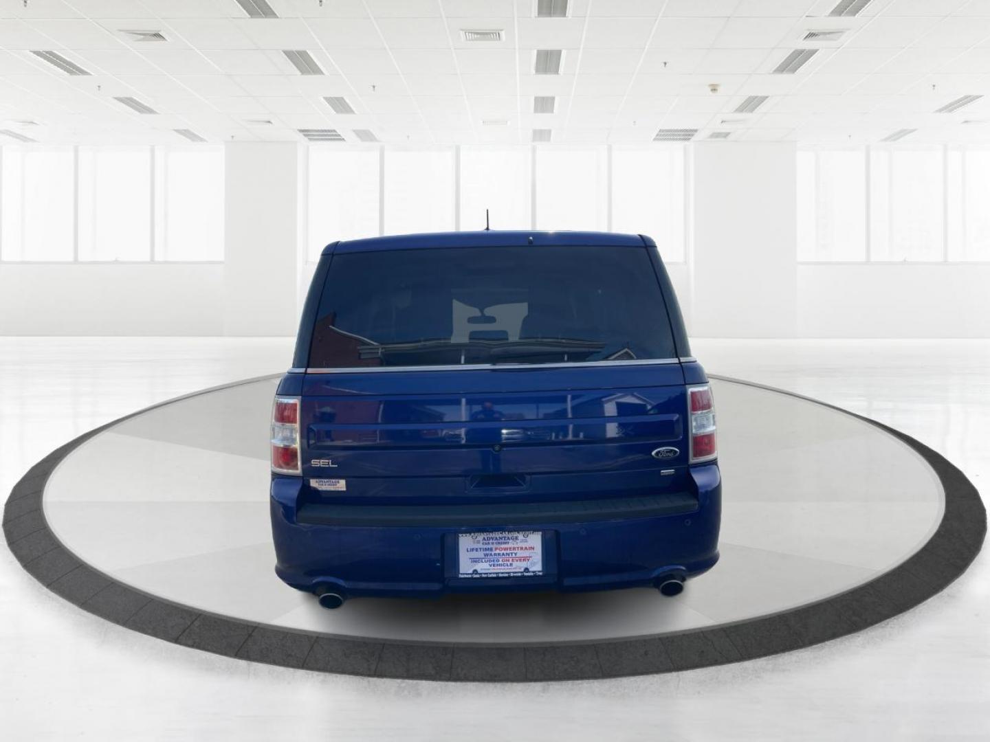 2015 Deep Impact Blue Metallic Ford Flex SEL AWD (2FMHK6C87FB) with an 3.5L V6 DOHC 24V engine, 6-Speed Automatic Overdrive transmission, located at 880 E. National Road, Vandalia, OH, 45377, (937) 908-9800, 39.891918, -84.183594 - Photo#3