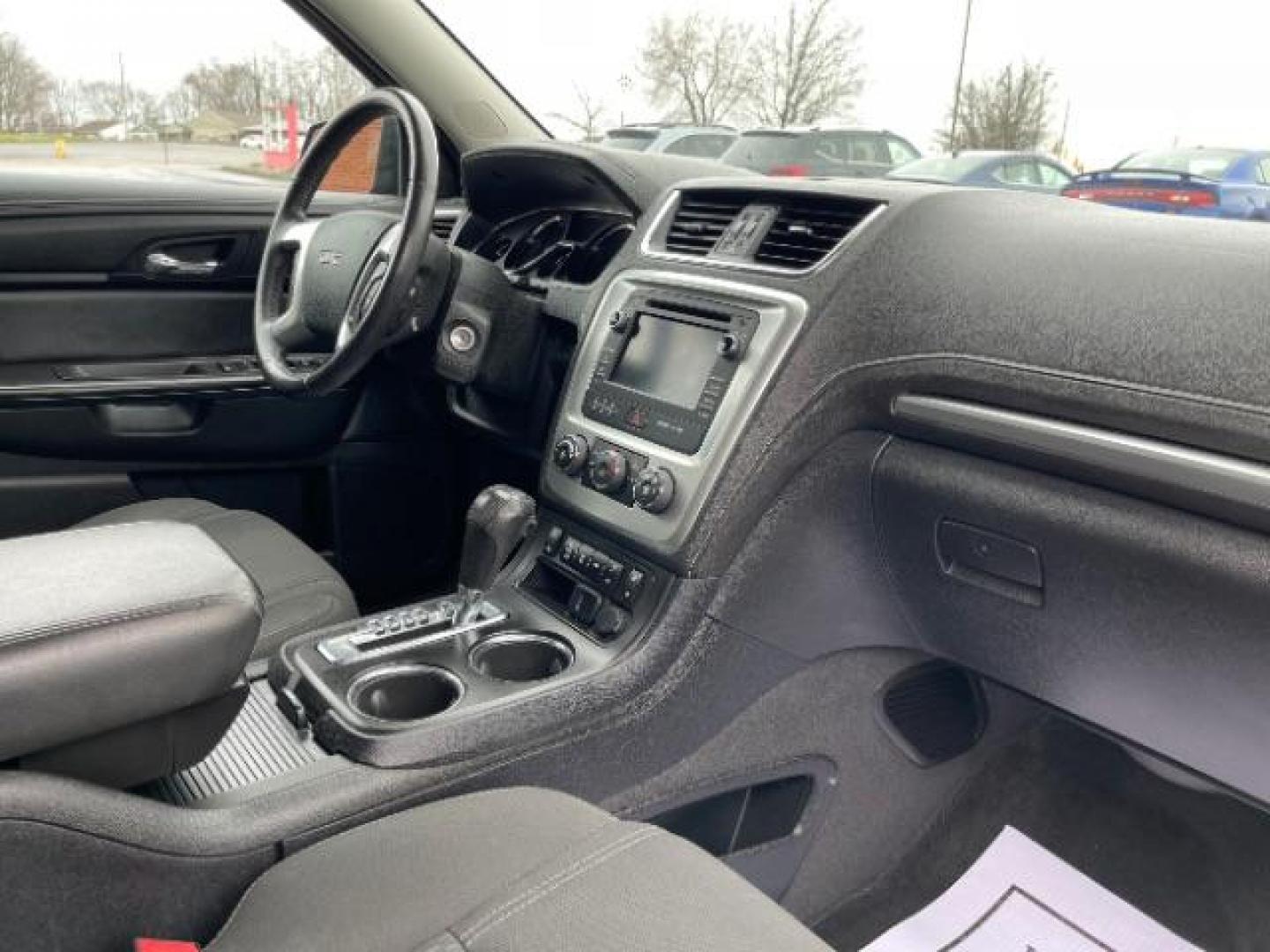 2015 Crimson Red Tincoat GMC Acadia SLE-2 AWD (1GKKVPKDXFJ) with an 3.6L V6 DOHC 24V engine, 6-Speed Automatic transmission, located at 1099 N County Rd 25A, Troy, OH, 45373, (937) 908-9800, 40.057079, -84.212883 - Photo#8