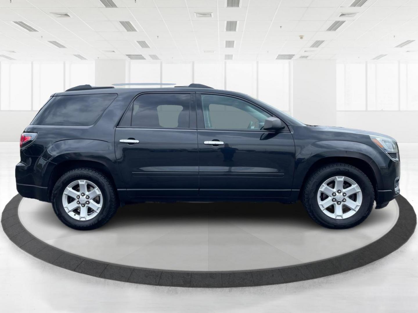 2015 Carbon Black Metallic GMC Acadia SLE-2 AWD (1GKKVPKD8FJ) with an 3.6L V6 DOHC 24V engine, 6-Speed Automatic transmission, located at 1184 Kauffman Ave, Fairborn, OH, 45324, (937) 908-9800, 39.807072, -84.030914 - Photo#1