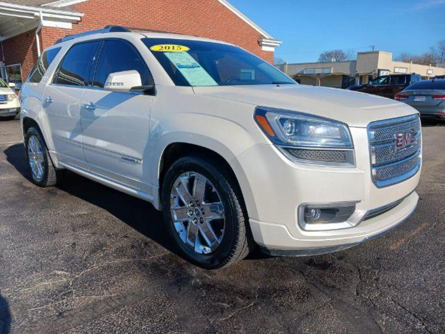 2015 White Diamond Tricoat GMC Acadia Denali AWD (1GKKVTKD6FJ) with an 3.6L V6 DOHC 24V engine, 6-Speed Automatic transmission, located at 880 E. National Road, Vandalia, OH, 45377, (937) 908-9800, 39.891918, -84.183594 - Photo#0