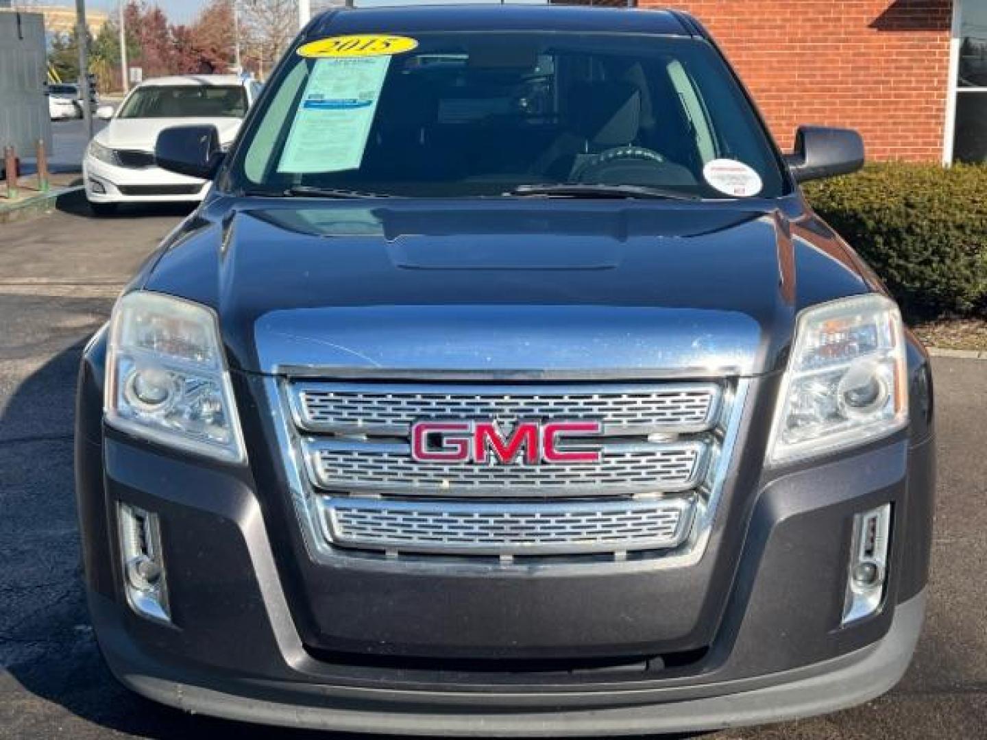 2015 Onyx Black GMC Terrain SLE1 FWD (2GKALMEK0F6) with an 2.4L L4 DOHC 16V engine, 6-Speed Automatic transmission, located at 4508 South Dixie Dr, Moraine, OH, 45439, (937) 908-9800, 39.689976, -84.218452 - Photo#1