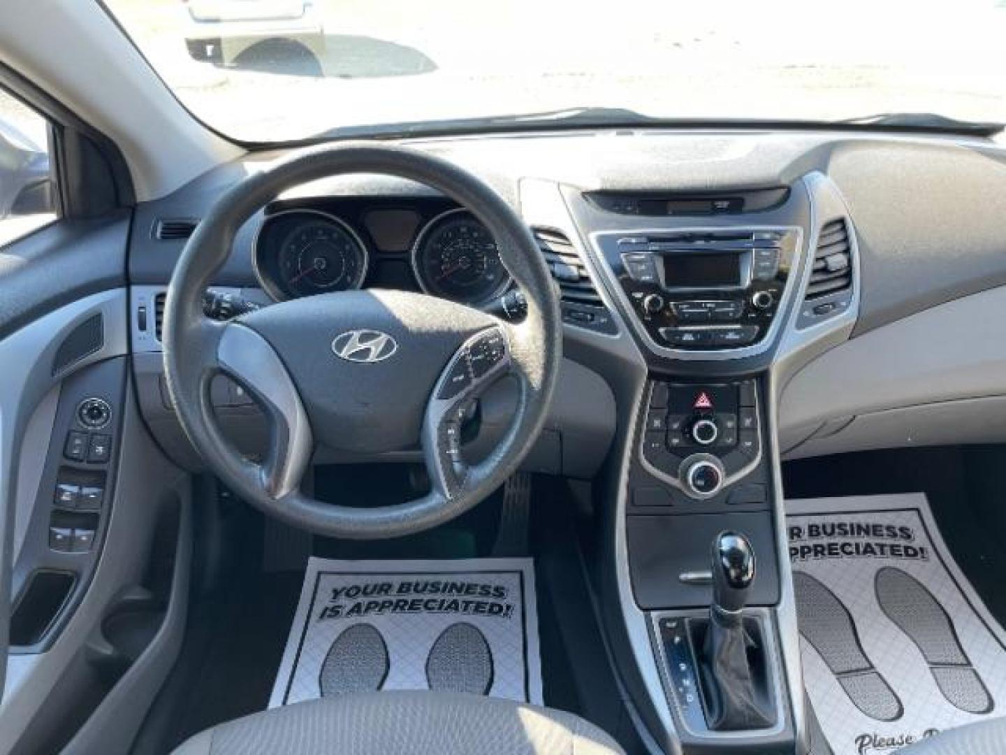 2015 Symphony Silver Hyundai Elantra SE 6AT (5NPDH4AE7FH) with an 1.8L L4 DOHC 16V engine, 6-Speed Automatic transmission, located at 880 E. National Road, Vandalia, OH, 45377, (937) 908-9800, 39.891918, -84.183594 - Photo#7