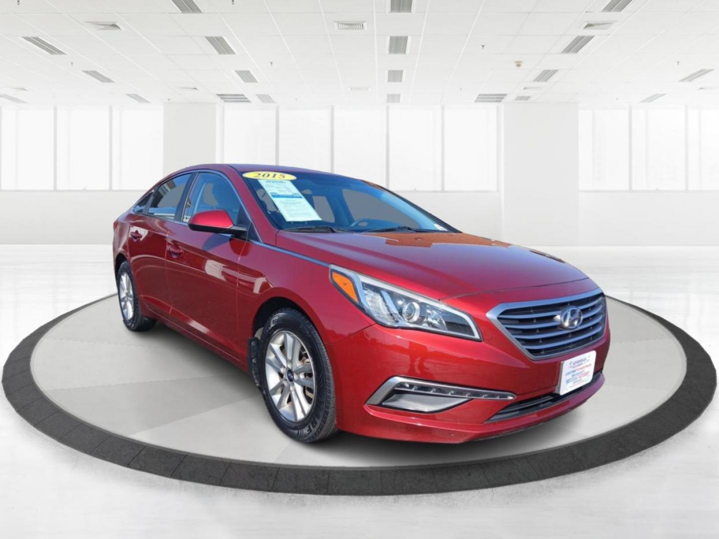 2015 Hyundai Sonata SE (5NPE24AF7FH) with an 2.4L L4 DOHC 16V engine, 7-Speed Automatic transmission, located at 8750 N County Rd 25A, Piqua, OH, 45356, (937) 908-9800, 40.164391, -84.232513 - 2015 Hyundai Sonata SE - Photo#0