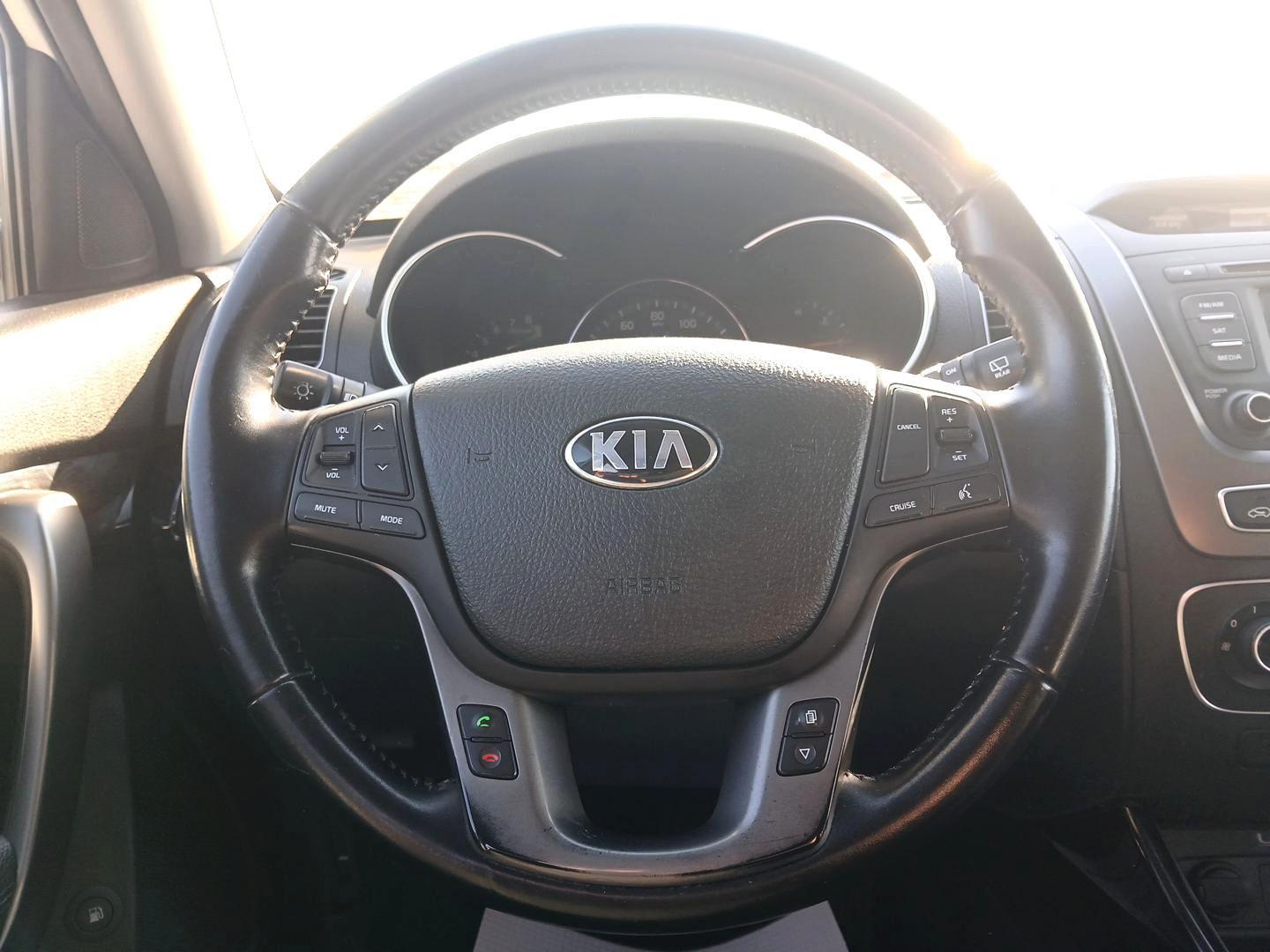 2015 Kia Sorento LX AWD (5XYKTDA64FG) with an 2.4L L4 DOHC 16V engine, 6-Speed Automatic transmission, located at 4508 South Dixie Dr, Moraine, OH, 45439, (937) 908-9800, 39.689976, -84.218452 - Third Row - Photo#15