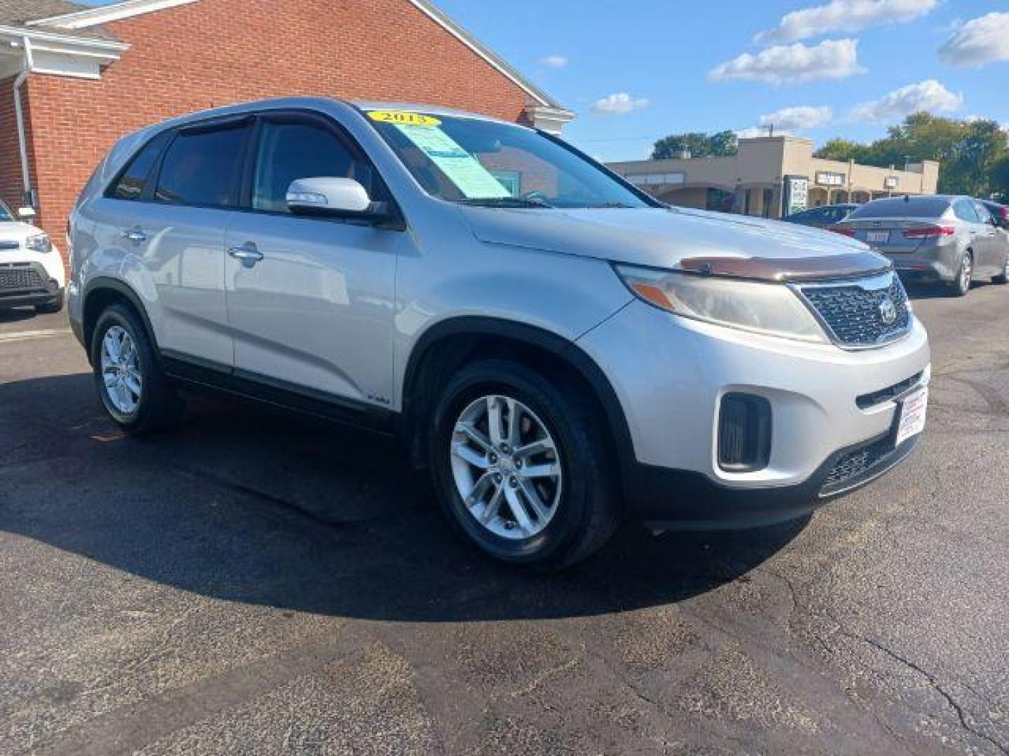 2015 Bright Silver Kia Sorento LX AWD (5XYKTCA66FG) with an 2.4L L4 DOHC 16V engine, 6-Speed Automatic transmission, located at 1230 East Main St, Xenia, OH, 45385, (937) 908-9800, 39.688026, -83.910172 - Photo#0