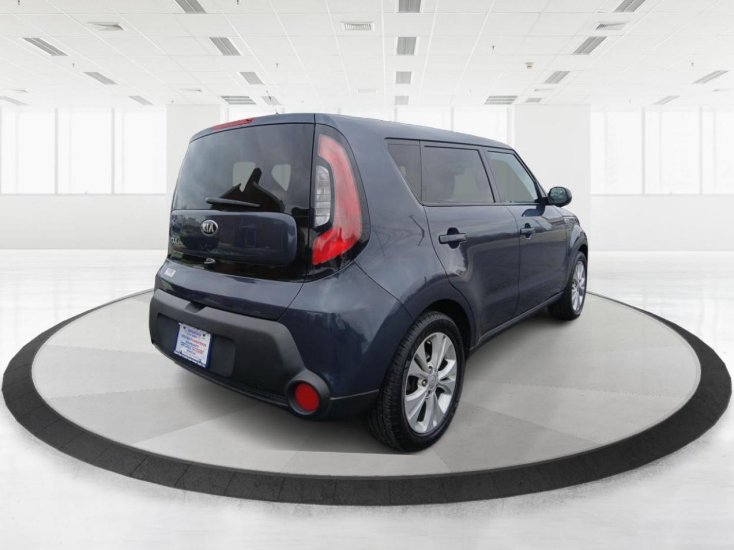 2015 Carribean Blue Kia Soul + (KNDJP3A50F7) with an 2.0L L4 DOHC 16V engine, 6-Speed Automatic transmission, located at 1230 East Main St, Xenia, OH, 45385, (937) 908-9800, 39.688026, -83.910172 - 2015 Kia Soul + - Photo#2