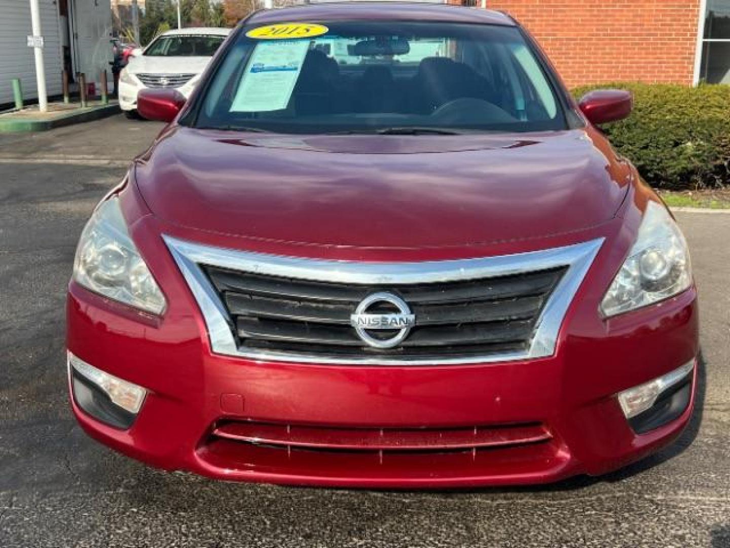 2015 Cayenne Red Nissan Altima 2.5 S (1N4AL3AP8FN) with an 2.5L L4 DOHC 16V engine, Continuously Variable Transmission transmission, located at 1099 N County Rd 25A, Troy, OH, 45373, (937) 908-9800, 40.057079, -84.212883 - Photo#1