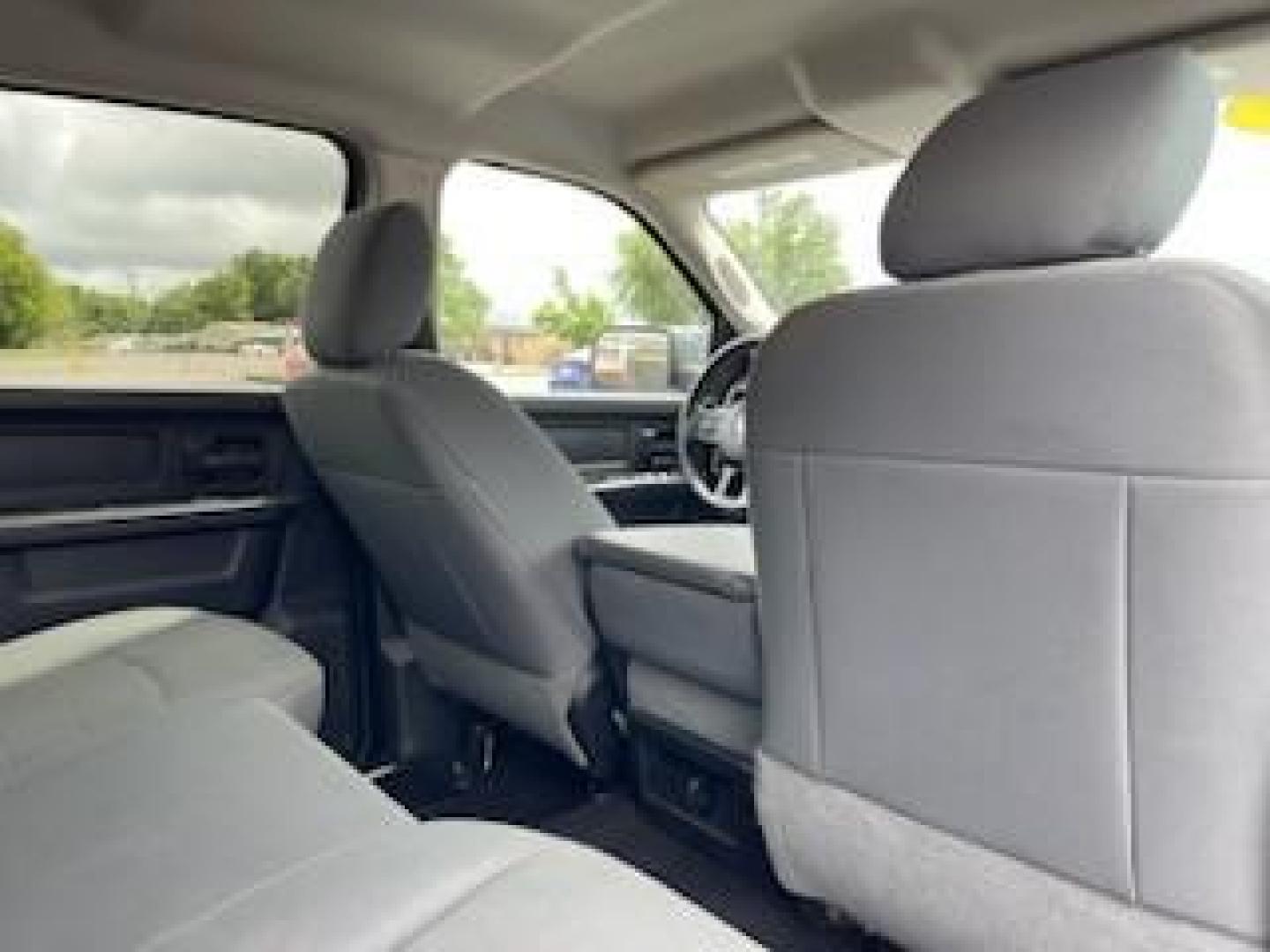 2015 White RAM 1500 Tradesman Crew Cab SWB 4WD (3C6RR7KT5FG) with an 5.7L V8 OHV 16V engine, 8-Speed Automatic transmission, located at 1099 N County Rd 25A, Troy, OH, 45373, (937) 908-9800, 40.057079, -84.212883 - Photo#8