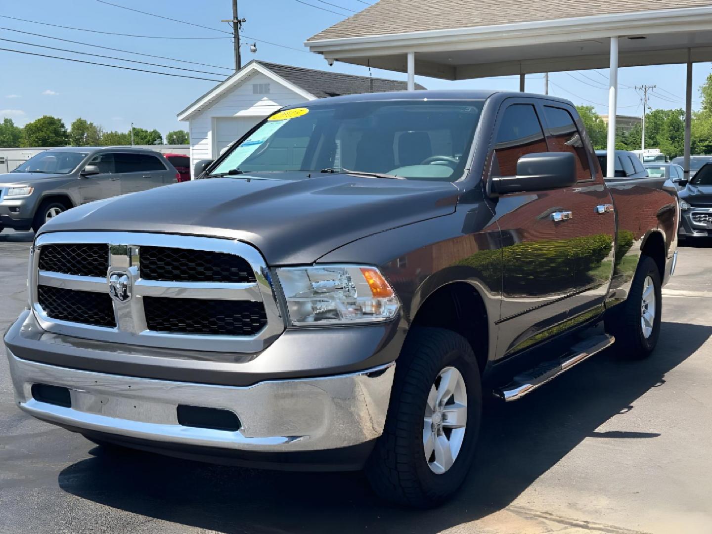 2015 Gray RAM 1500 (1C6RR7GT7FS) with an 5.7L V8 OHV 16V engine, 8-Speed Automatic transmission, located at 1951 S Dayton Lakeview Rd., New Carlisle, OH, 45344, (937) 908-9800, 39.890999, -84.050255 - Photo#10