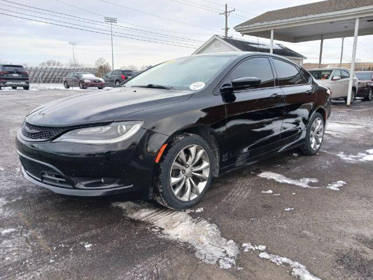 2016 Black Clear Coat Chrysler 200 S (1C3CCCBB9GN) with an 2.4L L4 DOHC 16V engine, 9-Speed Automatic transmission, located at 1099 N County Rd 25A, Troy, OH, 45373, (937) 908-9800, 40.057079, -84.212883 - Photo#2