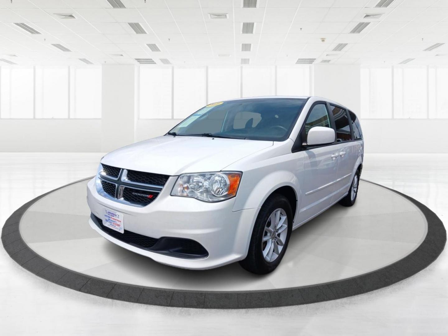 2016 Bright White Clear Coat Dodge Grand Caravan SXT (2C4RDGCG0GR) with an 3.6L V6 DOHC 24V engine, 6A transmission, located at 1184 Kauffman Ave, Fairborn, OH, 45324, (937) 908-9800, 39.807072, -84.030914 - Photo#7