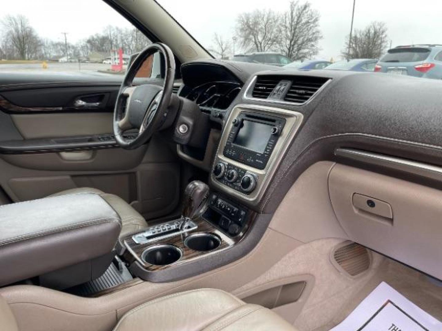 2016 White Frost Tricoat GMC Acadia Denali AWD (1GKKVTKDXGJ) with an 3.6L V6 DOHC 24V engine, 6-Speed Automatic transmission, located at 1951 S Dayton Lakeview Rd., New Carlisle, OH, 45344, (937) 908-9800, 39.890999, -84.050255 - Photo#8