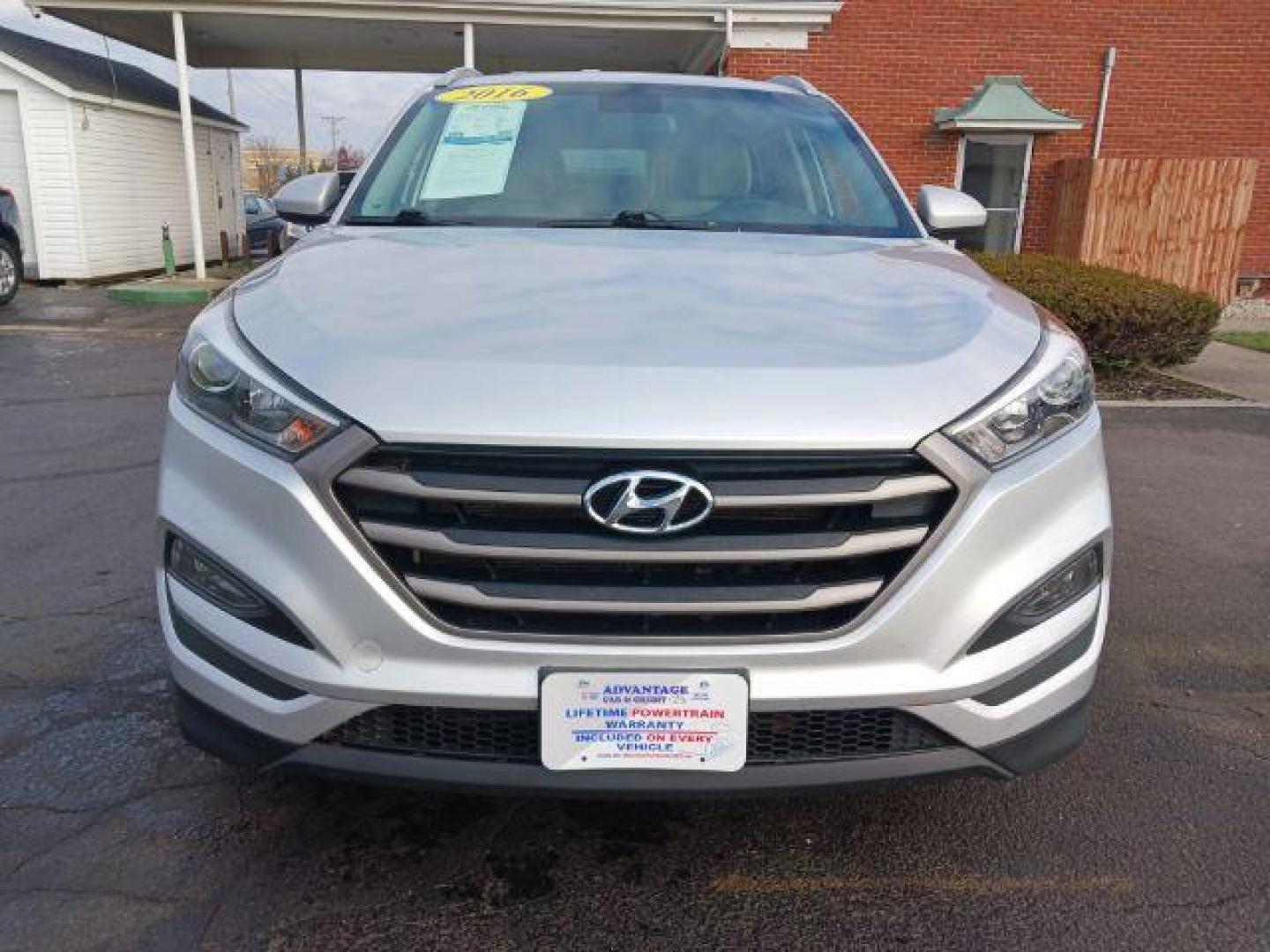 2016 Chromium Silver Hyundai Tucson SE w/Popular Package AWD (KM8J3CA48GU) with an 2.0L L4 DOHC 16V engine, 6-Speed Automatic transmission, located at 880 E. National Road, Vandalia, OH, 45377, (937) 908-9800, 39.891918, -84.183594 - Photo#1