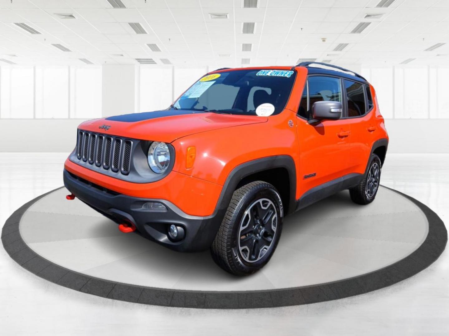 2016 Omaha Orange Jeep Renegade Trailhawk (ZACCJBCTXGP) with an 2.4L L4 DOHC 16V engine, 9-Speed Automatic transmission, located at 1230 East Main St, Xenia, OH, 45385, (937) 908-9800, 39.688026, -83.910172 - Photo#4