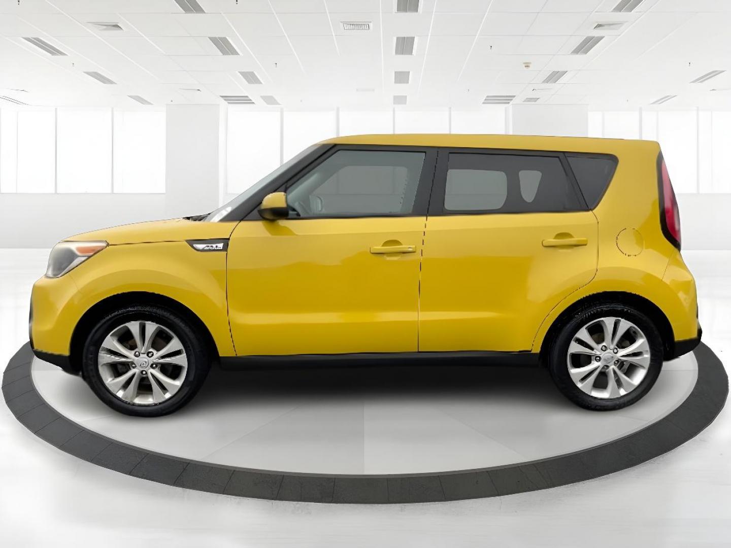 2016 Solar Yellow Kia Soul + (KNDJP3A51G7) with an 2.0L L4 DOHC 16V engine, 6A transmission, located at 1099 N County Rd 25A, Troy, OH, 45373, (937) 908-9800, 40.057079, -84.212883 - Photo#3