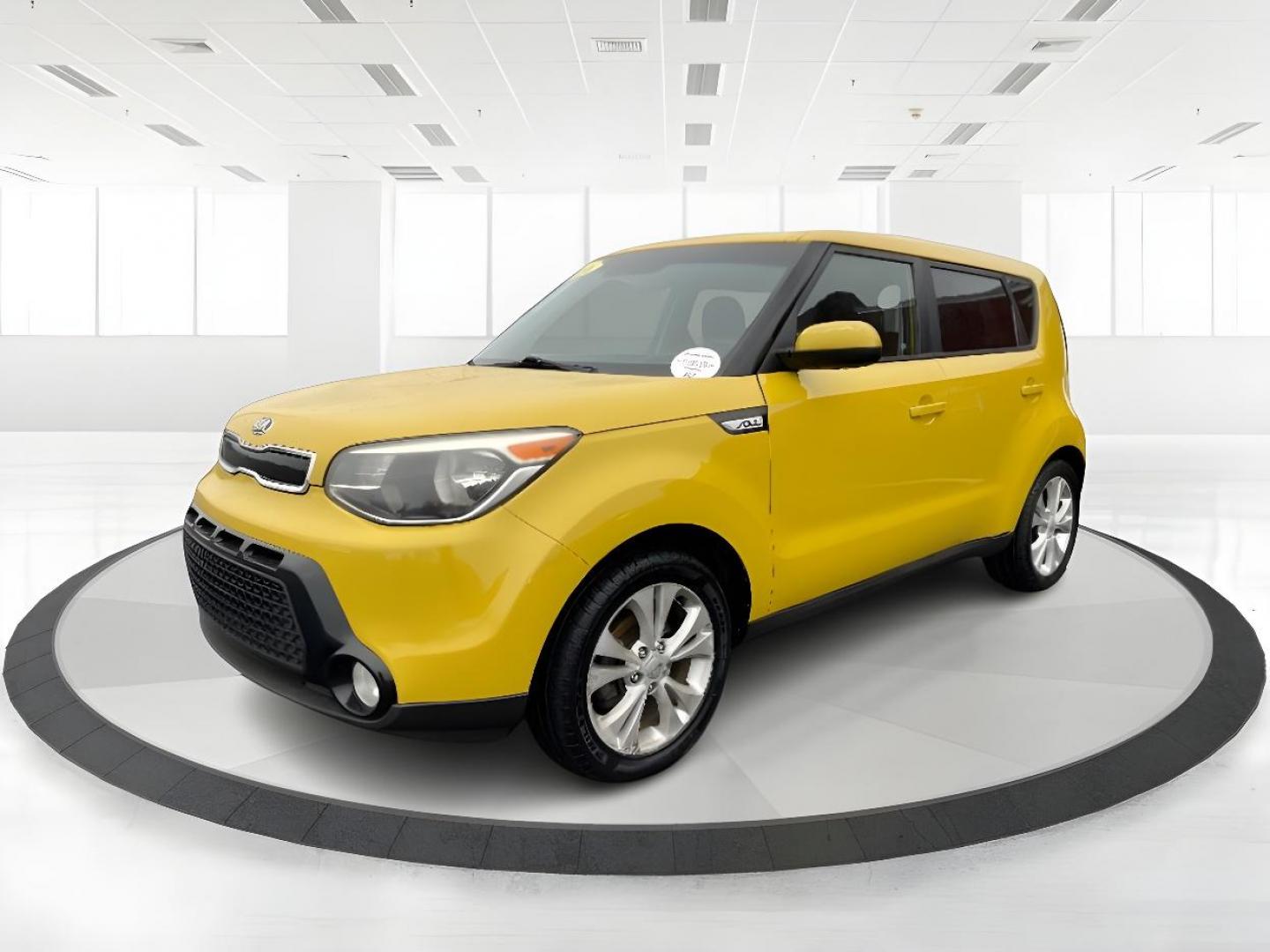 2016 Solar Yellow Kia Soul (KNDJP3A51G7) with an 2.0L L4 DOHC 16V engine, 6-Speed Automatic transmission, located at 1099 N County Rd 25A, Troy, OH, 45373, (937) 908-9800, 40.057079, -84.212883 - Photo#5