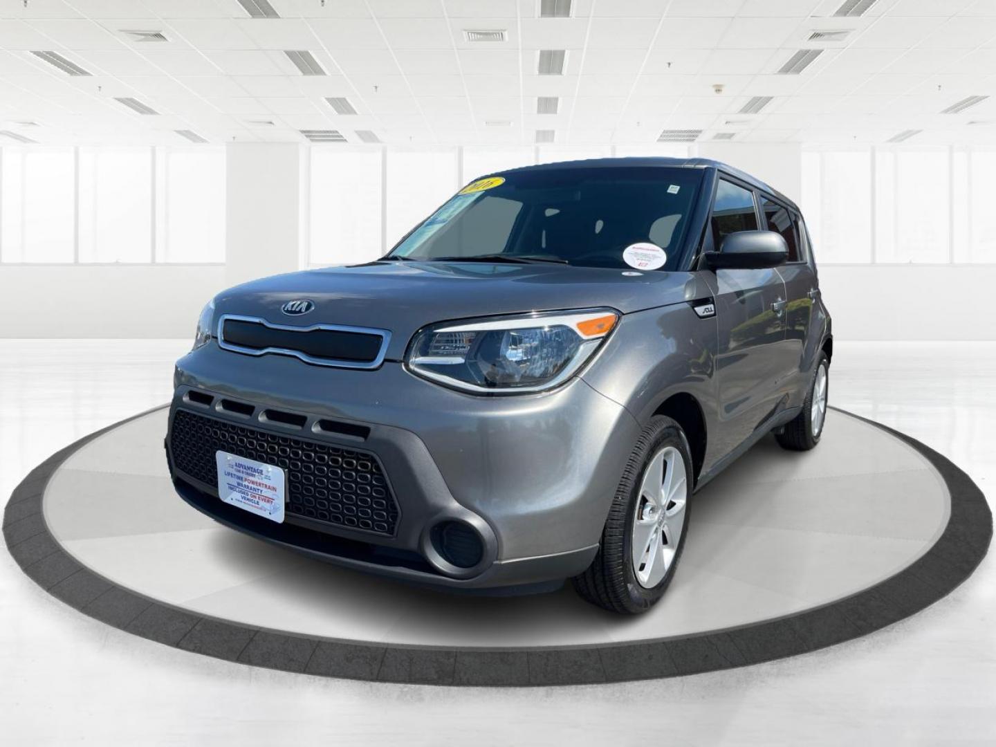 2016 Titanium Gray Kia Soul Base 6A (KNDJN2A20G7) with an 1.6L L4 DOHC 16V engine, 6-Speed Automatic transmission, located at 401 Woodman Dr, Riverside, OH, 45431, (937) 908-9800, 39.760899, -84.123421 - Photo#7