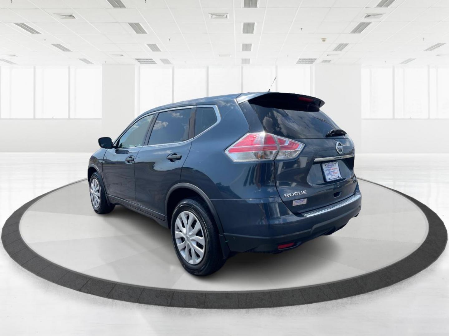 2016 Arctic Blue Metallic Nissan Rogue S AWD (KNMAT2MVXGP) with an 2.5L L4 DOHC 16V engine, Continuously Variable Transmission transmission, located at 1099 N County Rd 25A, Troy, OH, 45373, (937) 908-9800, 40.057079, -84.212883 - Photo#4