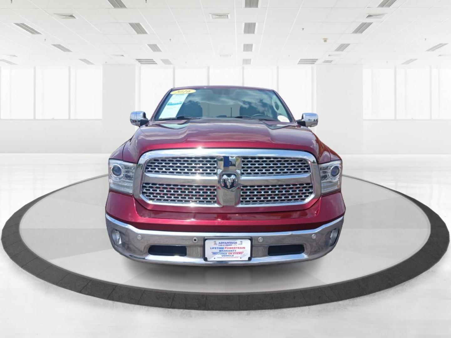 2016 Flame Red Clear Coat RAM 1500 (1C6RR7JT9GS) with an 5.7L V8 OHV 16V engine, 8-Speed Automatic transmission, located at 1230 East Main St, Xenia, OH, 45385, (937) 908-9800, 39.688026, -83.910172 - Photo#6