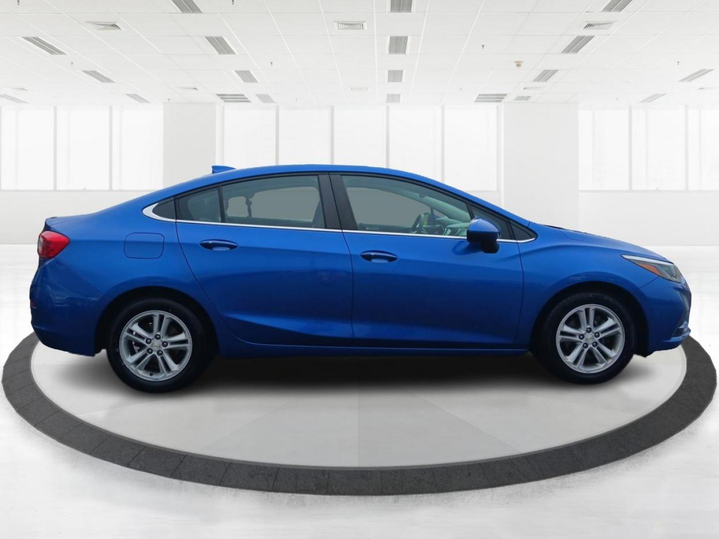 2017 Kinetic Blue Metallic Chevrolet Cruze (1G1BE5SM3H7) with an 1.4L L4 DOHC 16V TURBO engine, 6-Speed Automatic transmission, located at 1230 East Main St, Xenia, OH, 45385, (937) 908-9800, 39.688026, -83.910172 - Photo#1