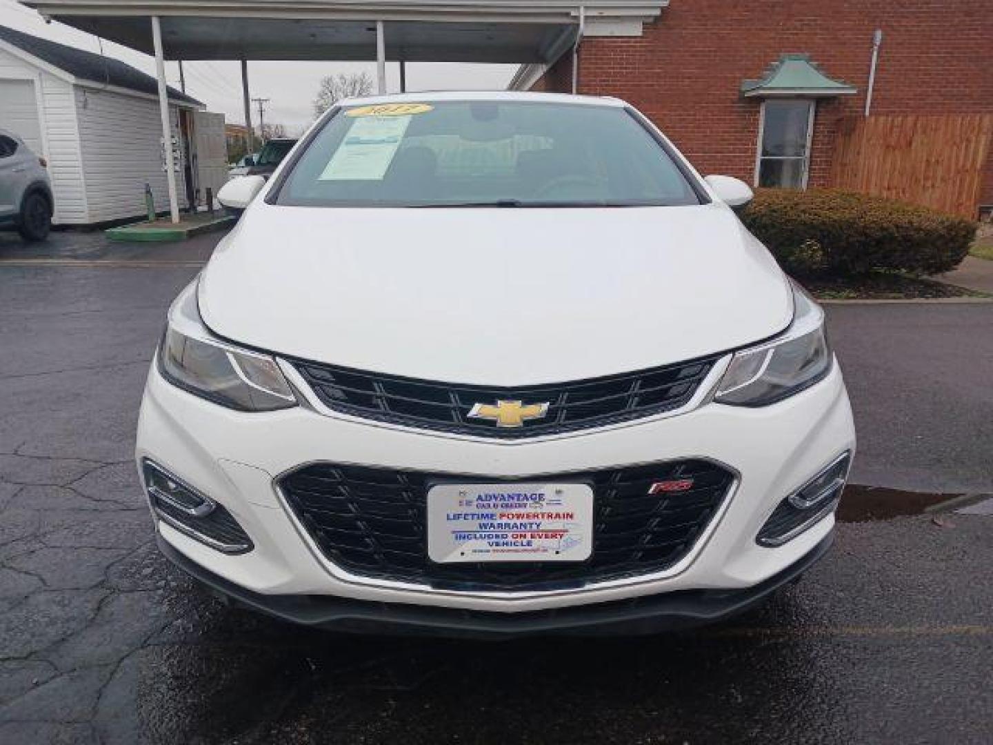 2017 Summit White Chevrolet Cruze LT Auto (1G1BE5SM9H7) with an 1.4L L4 DOHC 16V TURBO engine, 6-Speed Automatic transmission, located at 1951 S Dayton Lakeview Rd., New Carlisle, OH, 45344, (937) 908-9800, 39.890999, -84.050255 - Photo#1