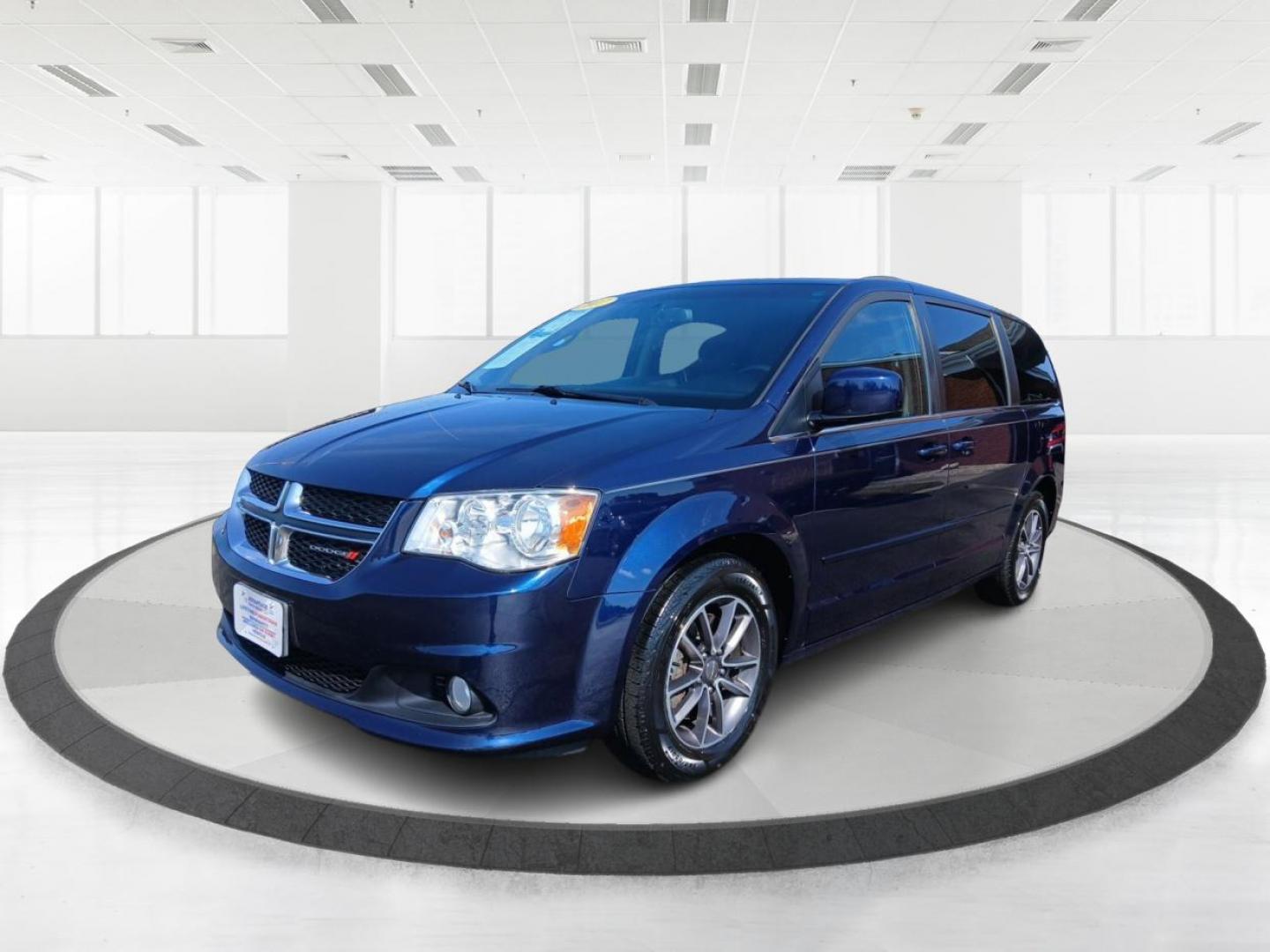 2017 Contusion Blue Pearl Coat Dodge Grand Caravan SXT (2C4RDGCG0HR) with an 3.6L V6 DOHC 24V engine, 6-Speed Automatic transmission, located at 1099 N County Rd 25A, Troy, OH, 45373, (937) 908-9800, 40.057079, -84.212883 - Photo#7