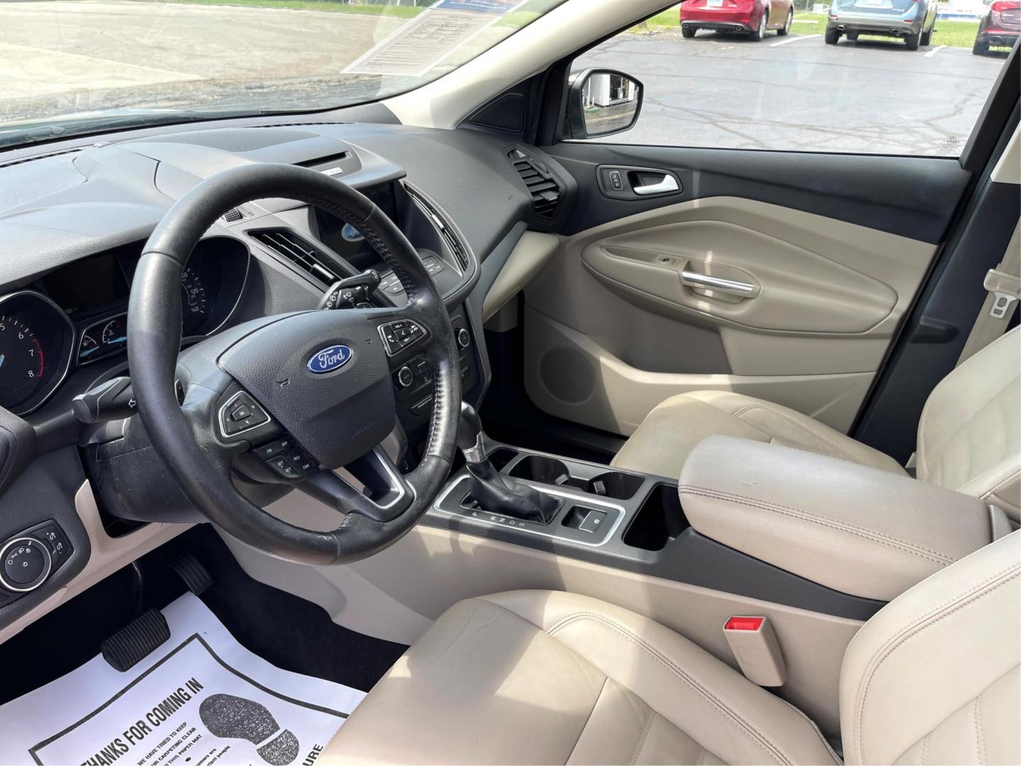 2017 Shadow Black Ford Escape SE 4WD (1FMCU9GD9HU) with an 1.5L L4 DOHC 16V engine, 6-Speed Automatic transmission, located at 1184 Kauffman Ave, Fairborn, OH, 45324, (937) 908-9800, 39.807072, -84.030914 - Photo#8