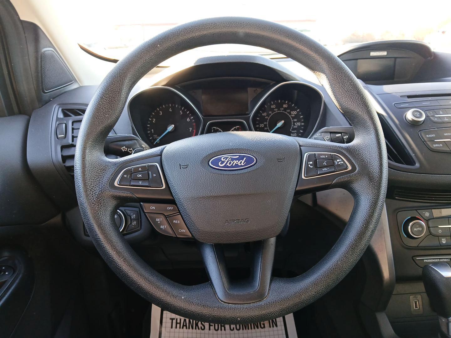 2017 Ford Escape SE 4WD (1FMCU9G95HU) with an 2.0L L4 DOHC 16V engine, 6-Speed Automatic transmission, located at 4508 South Dixie Dr, Moraine, OH, 45439, (937) 908-9800, 39.689976, -84.218452 - 2017 Ford Escape SE 4WD - Photo#14