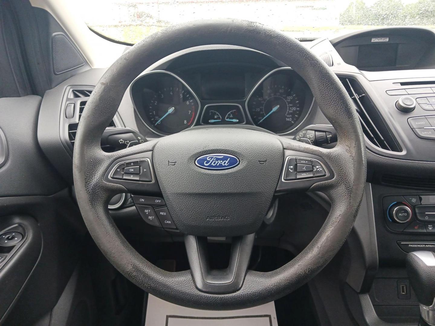 2017 Magnetic Metallic Ford Escape SE FWD (1FMCU0GD2HU) with an 1.5L L4 DOHC 16V engine, 6-Speed Automatic transmission, located at 880 E. National Road, Vandalia, OH, 45377, (937) 908-9800, 39.891918, -84.183594 - Photo#15