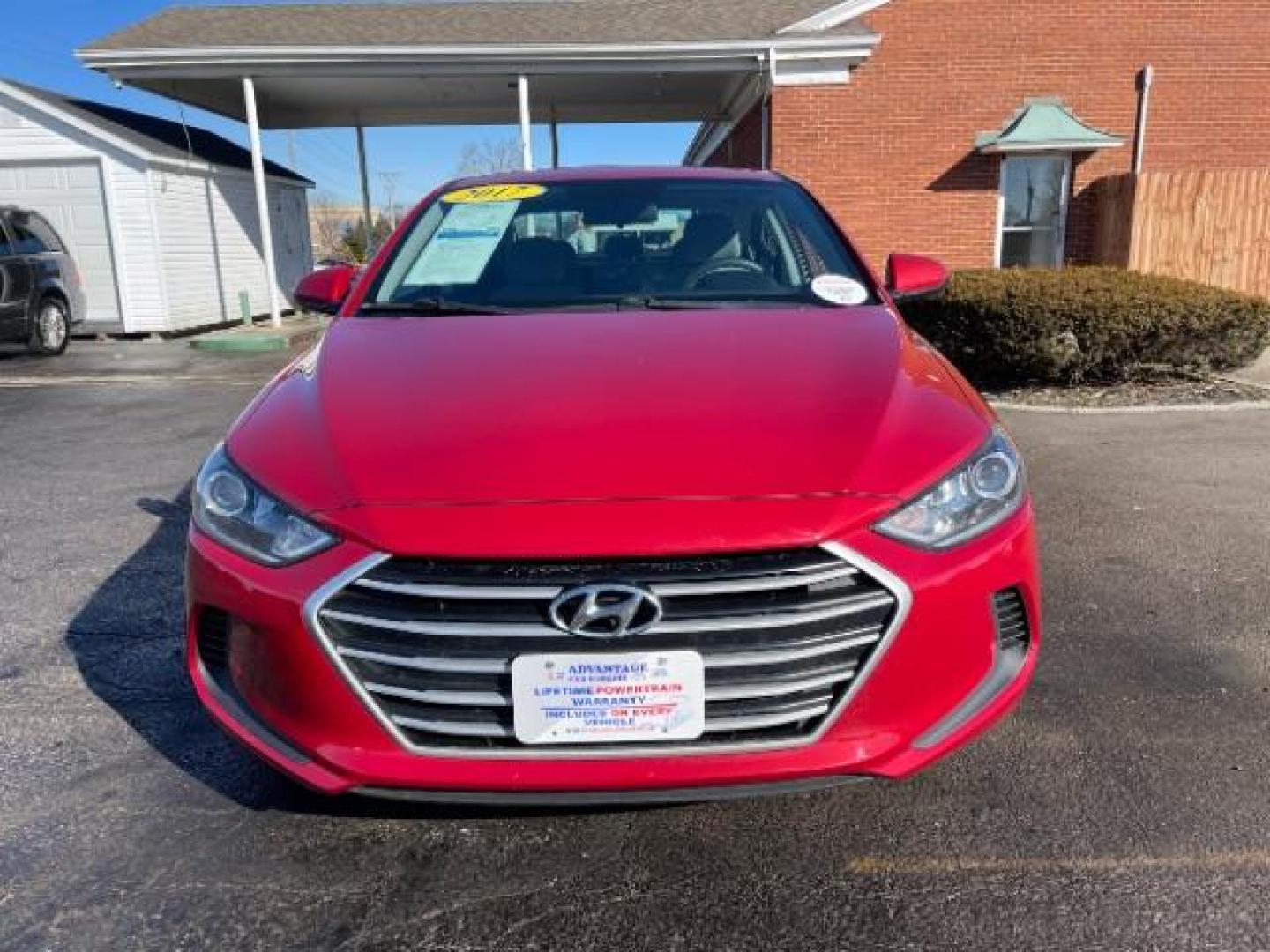 2017 Red Hyundai Elantra SE (5NPD84LF1HH) , Auto transmission, located at 4508 South Dixie Dr, Moraine, OH, 45439, (937) 908-9800, 39.689976, -84.218452 - Photo#4