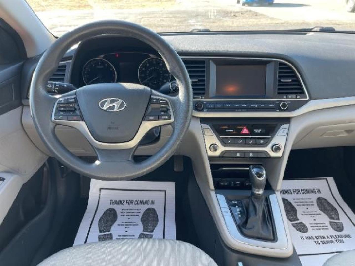 2017 Red Hyundai Elantra SE (5NPD84LF1HH) , Auto transmission, located at 4508 South Dixie Dr, Moraine, OH, 45439, (937) 908-9800, 39.689976, -84.218452 - Photo#7