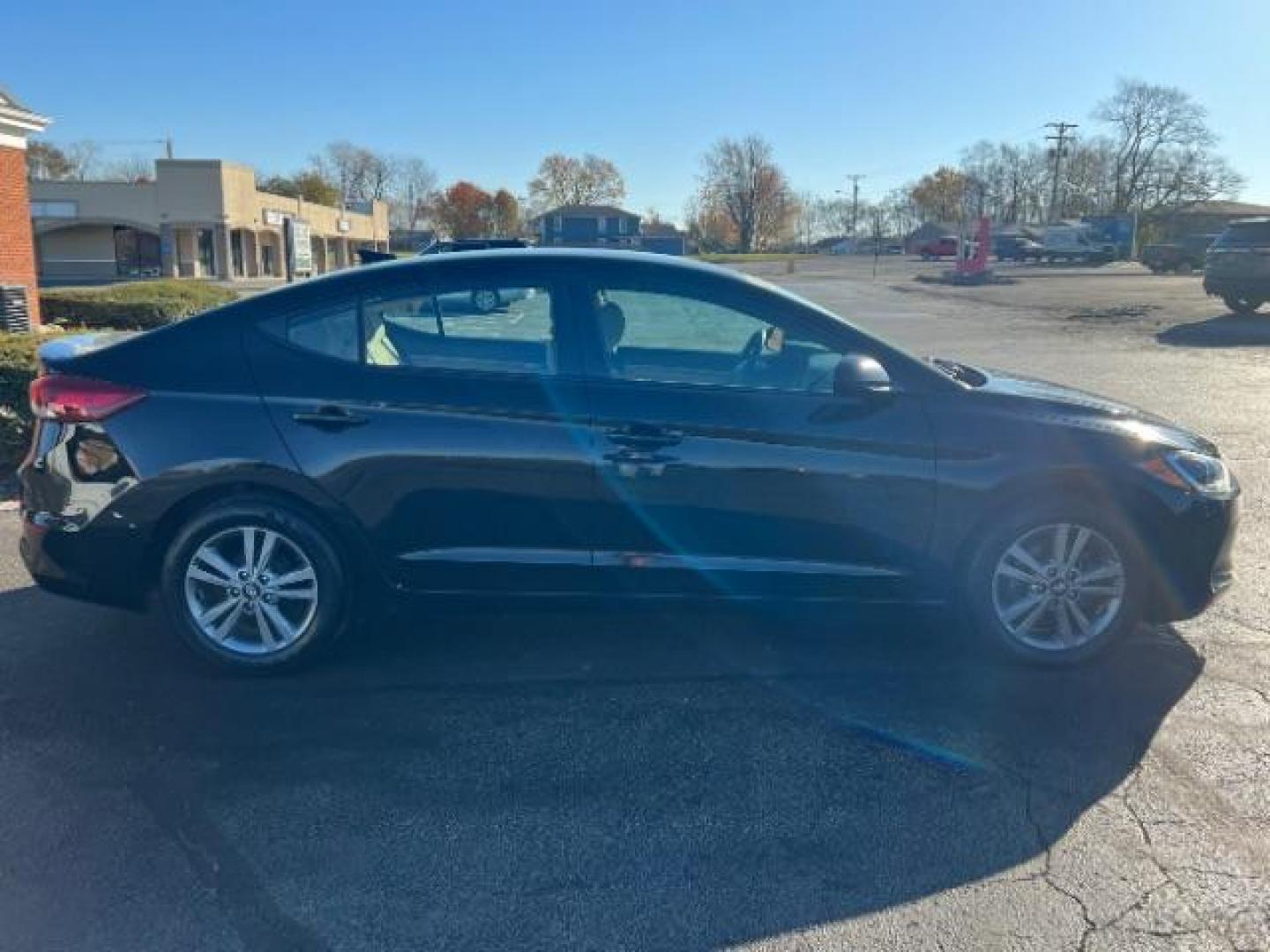 2017 Black Hyundai Elantra SE (KMHD84LF3HU) , located at 1951 S Dayton Lakeview Rd., New Carlisle, OH, 45344, (937) 908-9800, 39.890999, -84.050255 - Photo#5