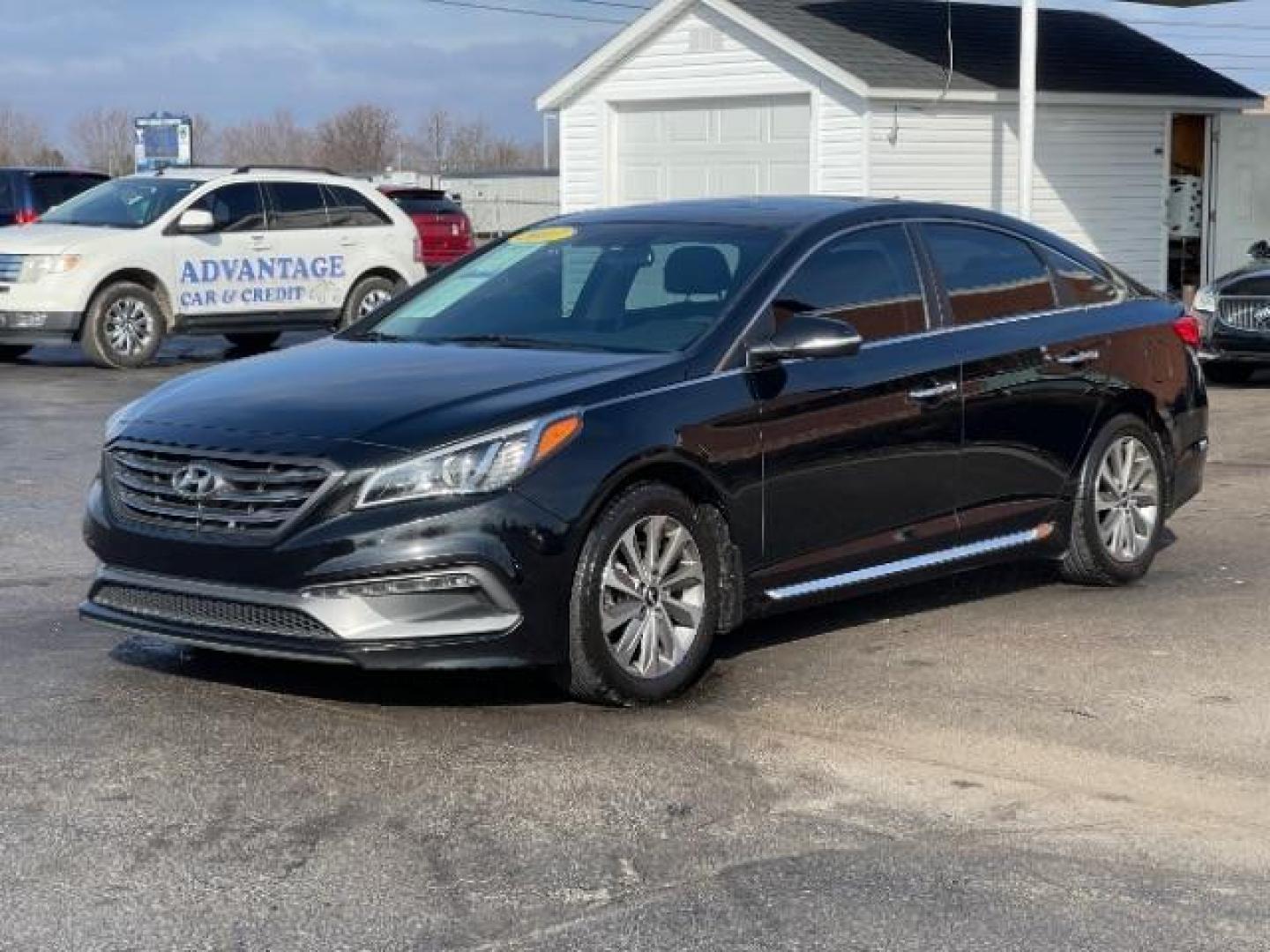 2017 Phantom Black Hyundai Sonata Sport (5NPE34AF3HH) with an 2.4L L4 DOHC 16V engine, 6-Speed Automatic transmission, located at 1184 Kauffman Ave, Fairborn, OH, 45324, (937) 908-9800, 39.807072, -84.030914 - Photo#1